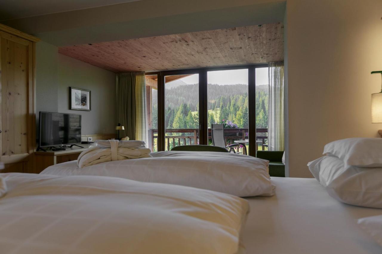 Hotel Gran Paradiso San Cassiano  Esterno foto