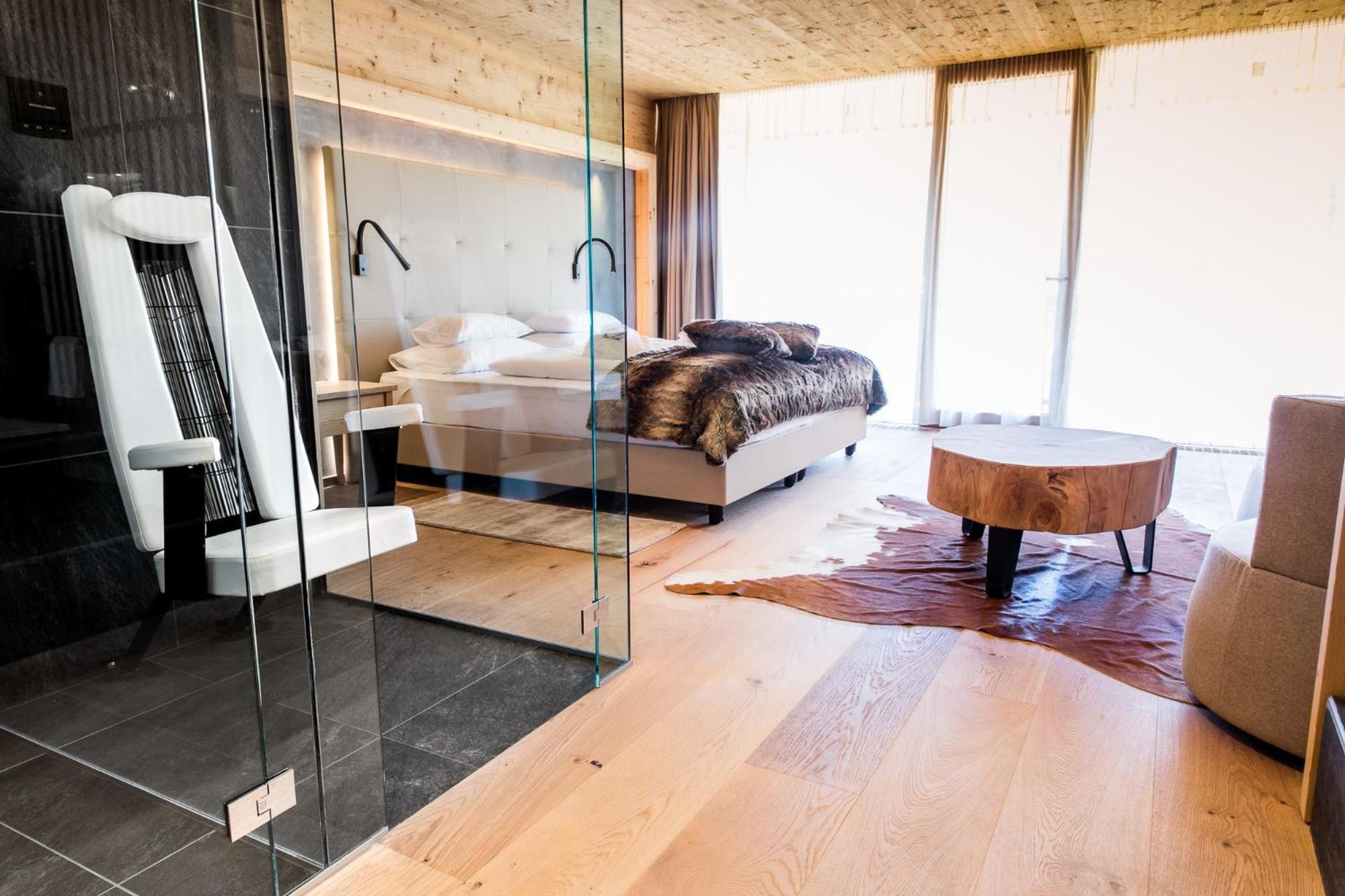 Hotel Gran Paradiso San Cassiano  Esterno foto