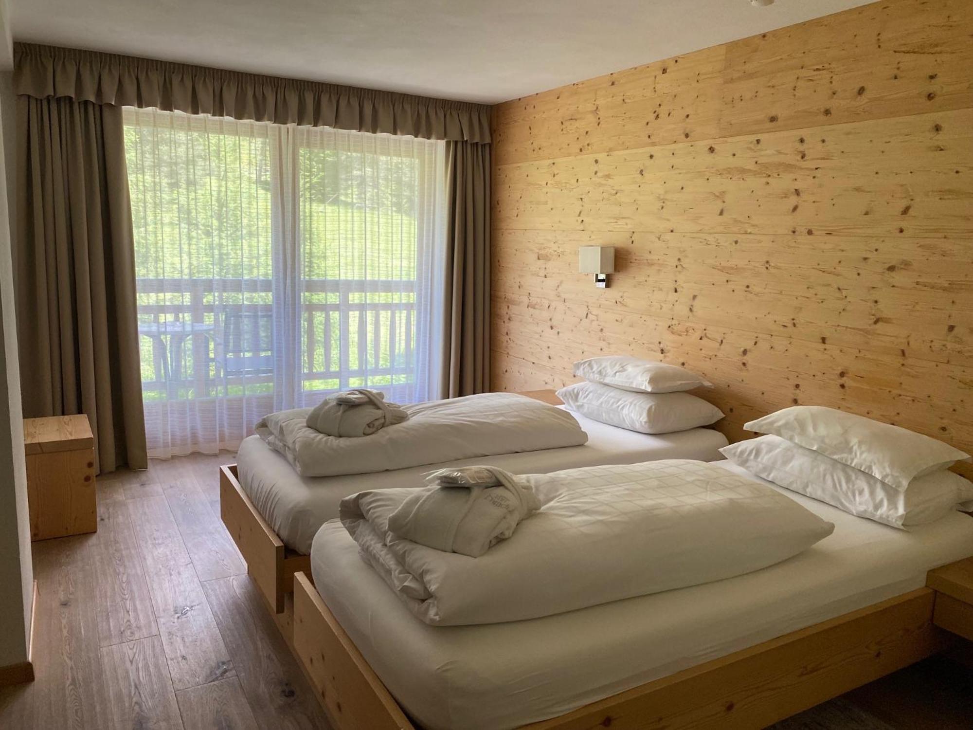 Hotel Gran Paradiso San Cassiano  Esterno foto